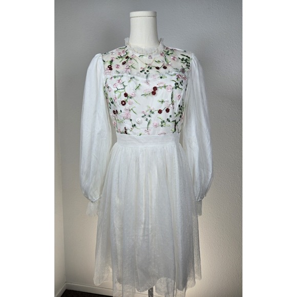 Simplee White Floral High Neck Long Sleeve Dress Size Small‎ - Picture 1 of 10